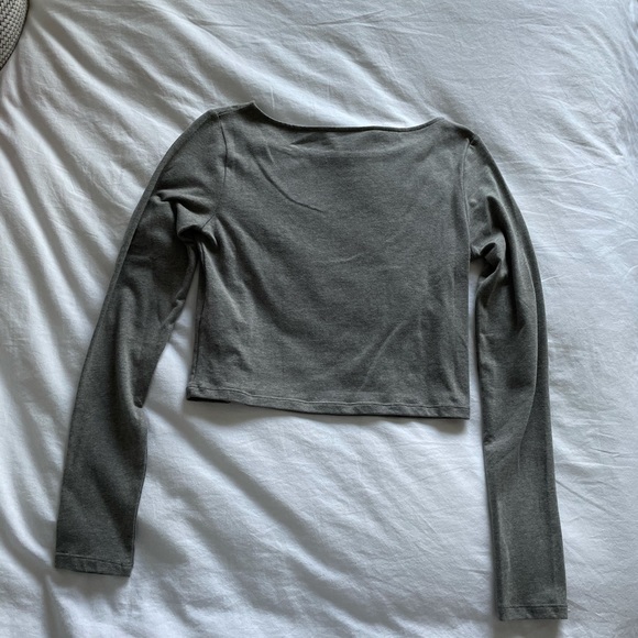 FOREVER 21 GREY CROP TOP - Picture 4 of 5